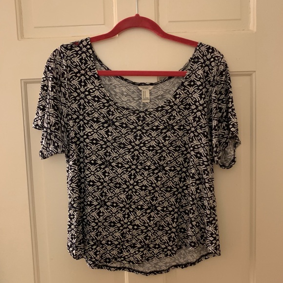 Patterned tee - Picture 2 of 3